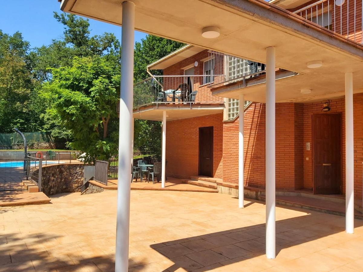 Apartamentos La Francesa Santa Pau Exteriér fotografie
