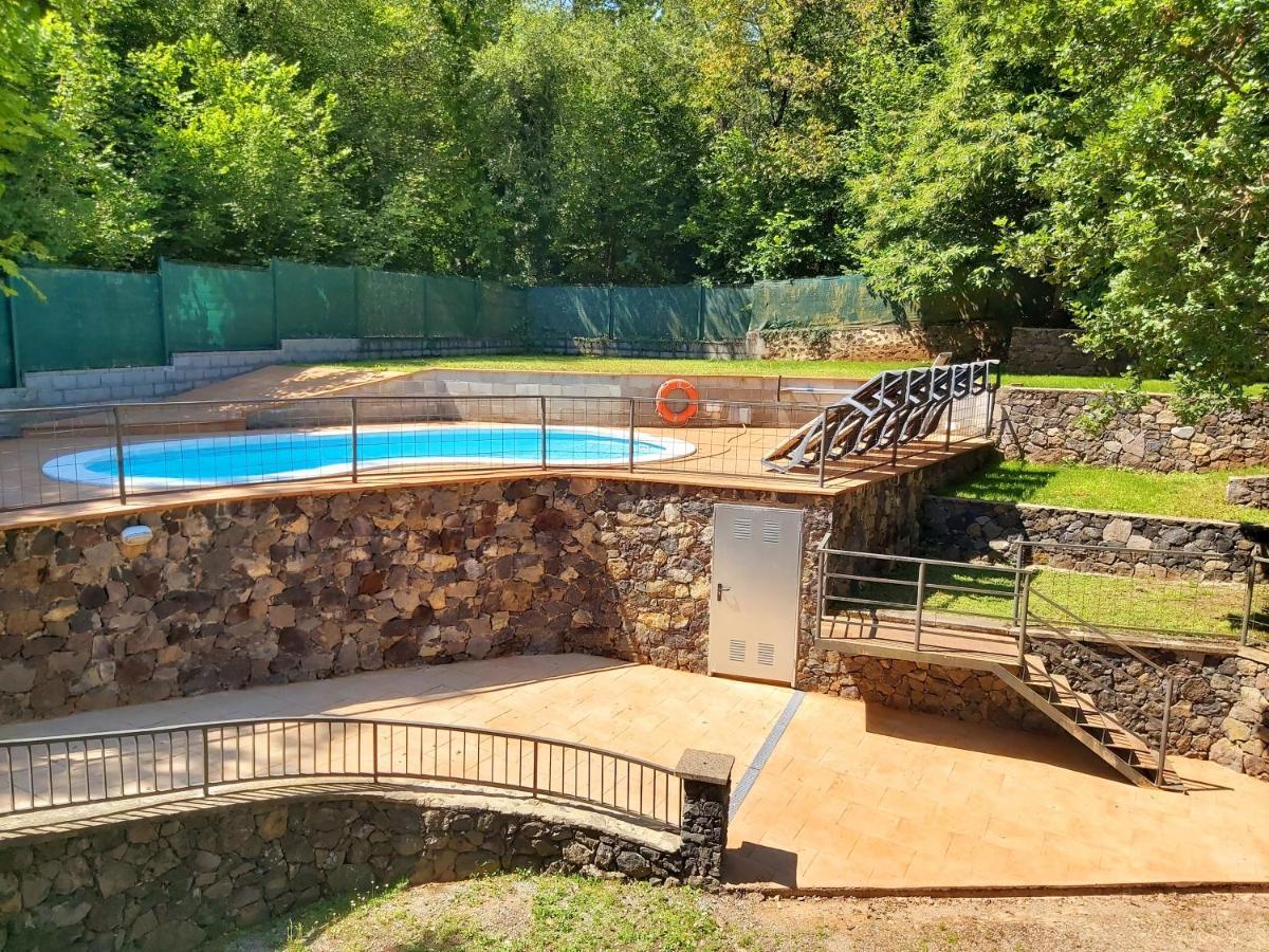 Apartamentos La Francesa Santa Pau Exteriér fotografie
