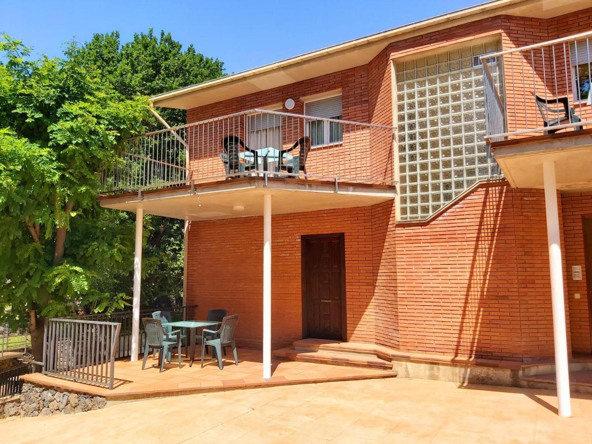 Apartamentos La Francesa Santa Pau Exteriér fotografie